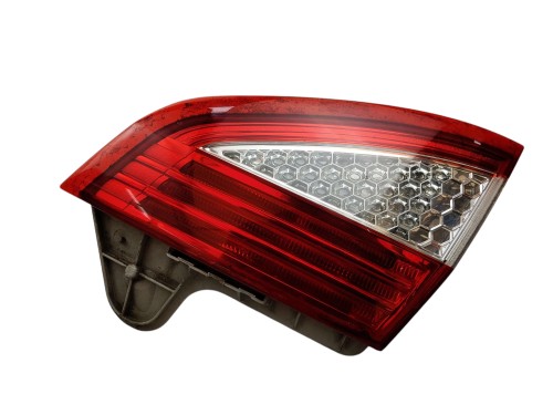 LAMPA PRAWY TYŁ W KLAPE FORD MONDEO MK4 (2007-2010) 2.0 TDCI 140KM