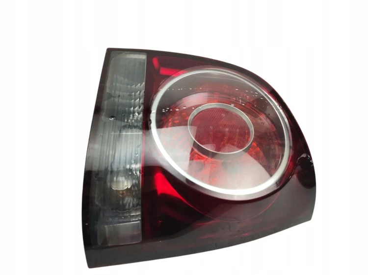 LAMPA PRAWY TYŁ VOLKSWAGEN POLO IV 9N3 LIFT (2005-2009) 1.4 TDI 80KM 965348