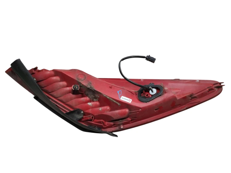 LAMPA PRAWY TYŁ PEUGEOT 308 I T7 (2007-2011) 2.0 HDI 140KM