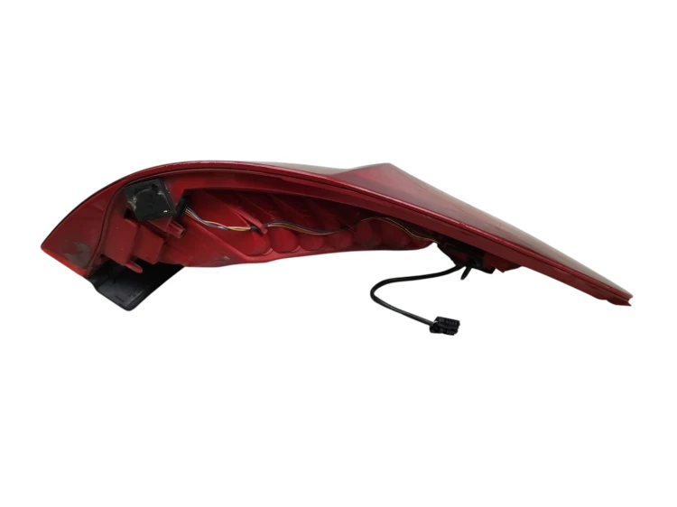 LAMPA PRAWY TYŁ PEUGEOT 308 I T7 (2007-2011) 2.0 HDI 140KM