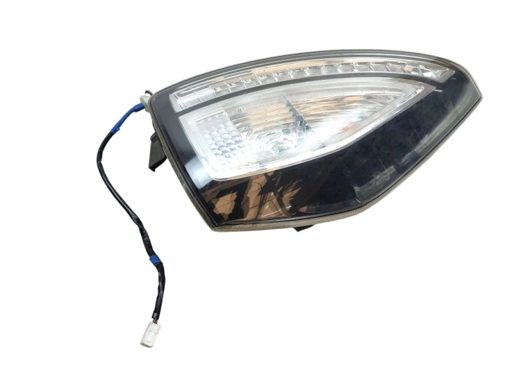 LAMPA PRAWY TYŁ MAZDA 5 I LIFT (2007-2010) 2.0 16V 144KM
