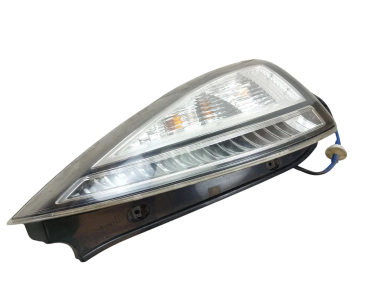 LAMPA PRAWY TYŁ MAZDA 5 I LIFT (2007-2010) 2.0 16V 144KM