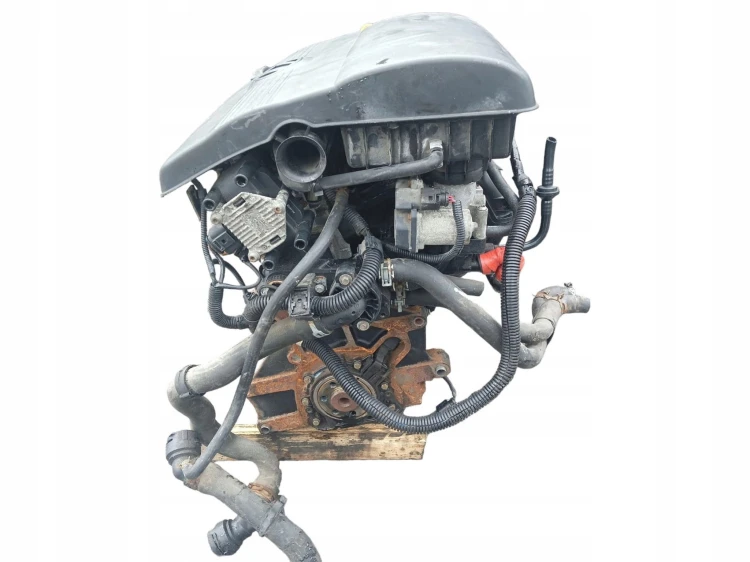 SILNIK KOMPLETNY VOLKSWAGEN FOX (2005-2011) 1.4 8V 75KM BKR