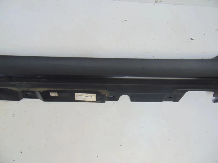 LISTWA PROGOWA LEWA BMW F11 (2010-2013) 2.0 D 184KM