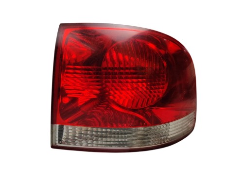 LAMPA PRAWY TYŁ VOLKSWAGEN TOUAREG I 7L (2002-2006) 2.5 TDI 174KM