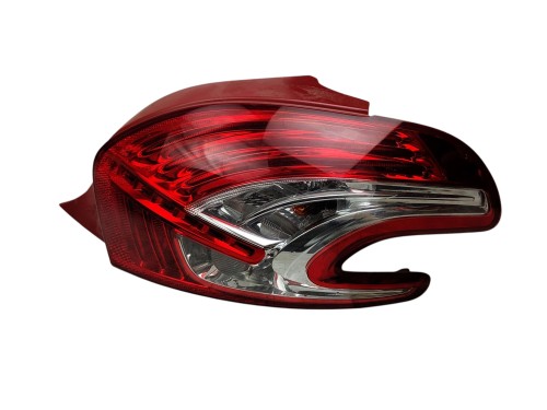 LAMPA PRAWY TYŁ PEUGEOT 208 I (2012-2015) 1.2 VTI 82KM 9672628380