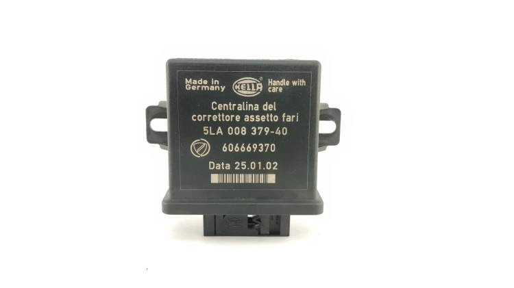 MODUŁ XENON OPEL SIGNUM (2003-2005) 3.0 CDTI 177KM 5LA008379-40