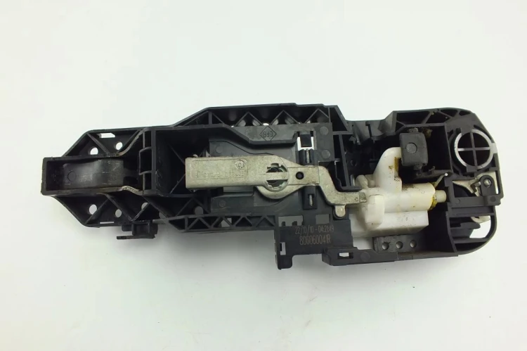 KLAMKA ZEWNĘTRZNA PRAWY PRZÓD RENAULT MEGANE III (2008-2013) 1.9 DCI