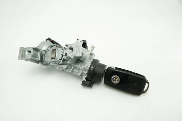 ZESTAW STARTOWY VOLKSWAGEN GOLF V 1.9 TDI 0281014064