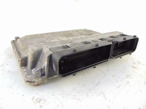 KOMPUTER STEROWNIK SILNIKA SKODA FABIA I 6Y 1.4 mpi 047906033D