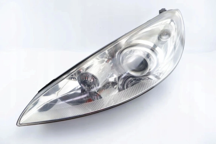 LAMPA LEWY PRZÓD PEUGEOT 407 (2004-2008)