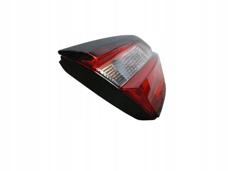 LAMPA LEWY TYŁ W KLAPE FORD FIESTA MK8 LIFT (2021-2023) 1.0 EcoBoost 125KM