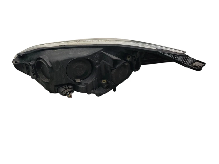 LAMPA PRAWY PRZÓD FORD FOCUS MK3 (2010-2014) 1.6 TDCI 115KM