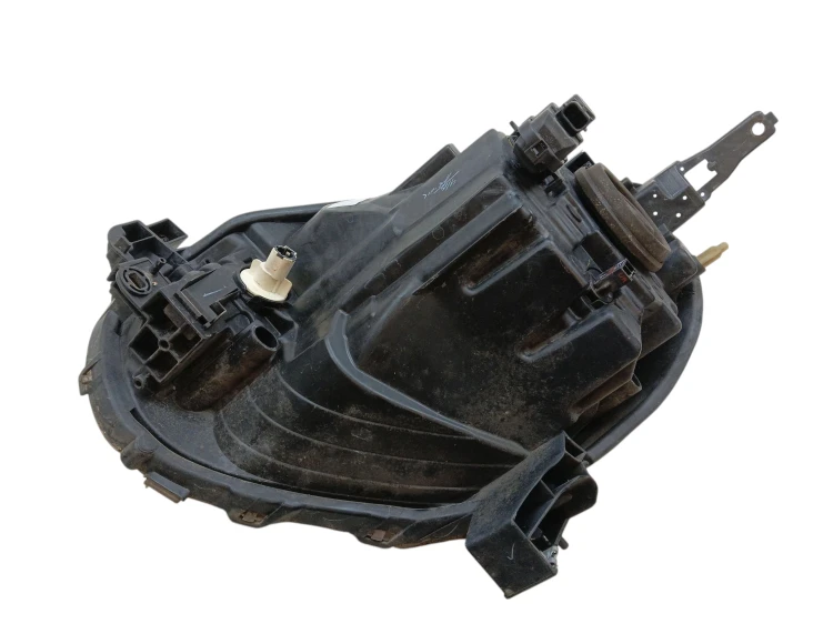 LAMPA PRAWY PRZÓD NISSAN MICRA K13 (2010-2013) 1.2 80KM
