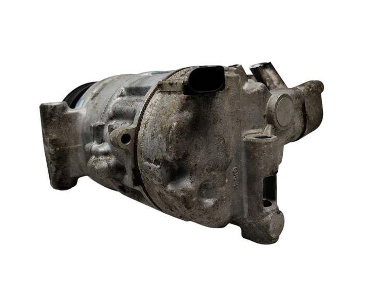 SPRĘŻARKA KLIMATYZACJI AUDI A6 C6 (2004-2008) 3.0 V6 TDI 225KM DCP02041