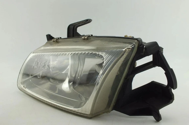 LAMPA LEWY PRZÓD NISSAN ALMERA N16(2000-2006) 1.8 16V