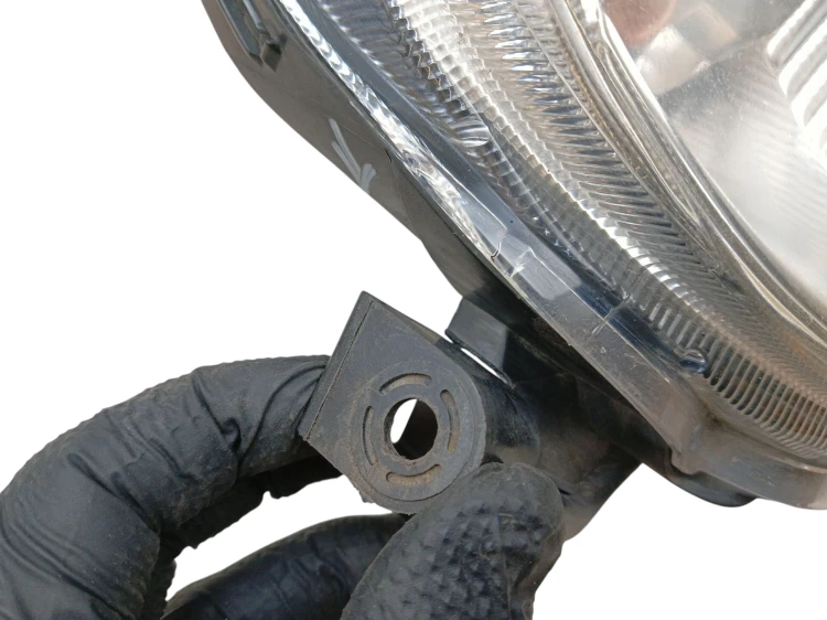 LAMPA LEWY PRZÓD NISSAN MICRA K13 (2010-2013) 1.2 80KM
