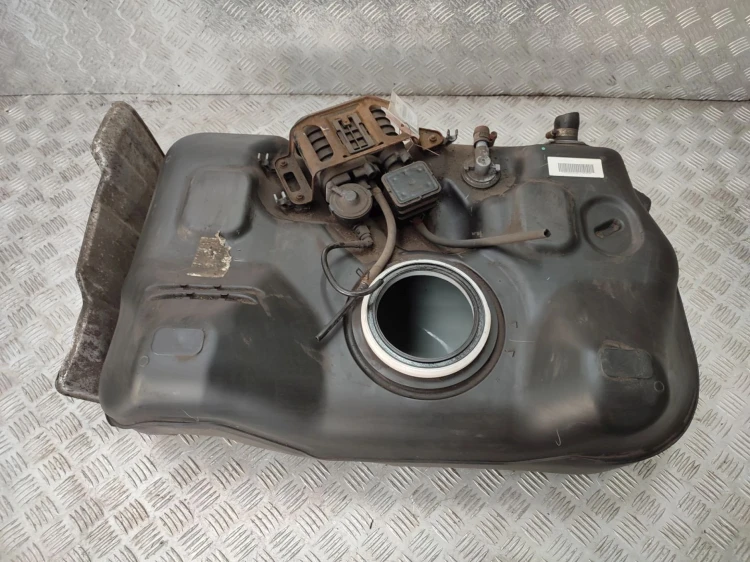 ZBIORNIK PALIWA BAK TOYOTA PRIUS II (2003-2009) 1.5 16V 78KM