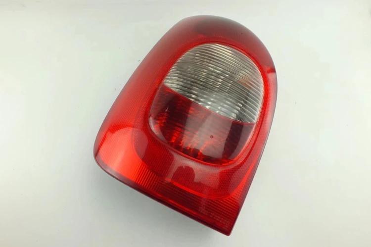 LAMPA LEWY TYŁ CITROEN XSARA PICASSO (1999-2004) 1.6 HDI