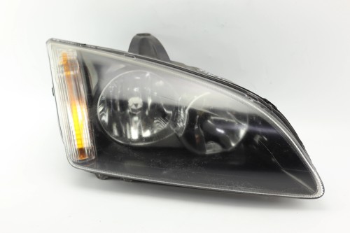 LAMPA PRAWY PRZÓD FORD FOCUS MK2 (2004-2007) 1.8 16V 125KM