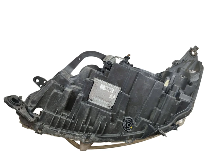 LAMPA PRAWY PRZÓD CITROEN C5 III (2008-2010) 2.0 HDI 136KM 9689037780