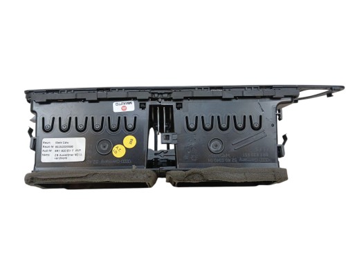 KRATKA NAWIEWU ŚRODKOWA AUDI Q5 8R (2008-2012) 2.0 TDI 143KM 8R1820951F