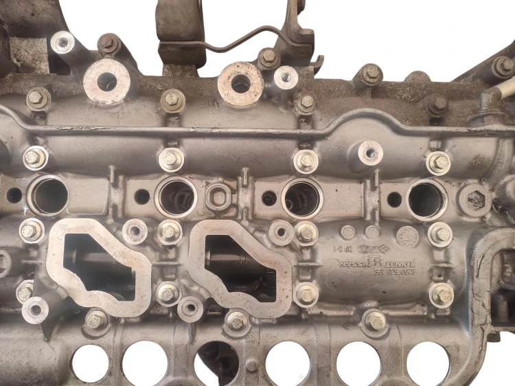 SILNIK SŁUPEK RENAULT LAGUNA III (2007-2010) 2.0 DCI 150KM M9R742