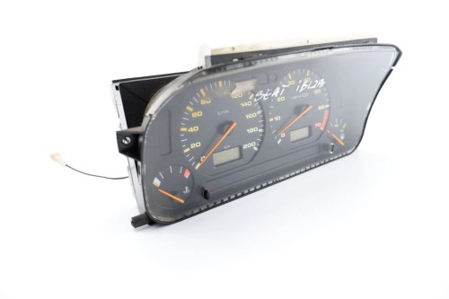 LICZNIK SEAT CORDOBA 1.6 6K0919033BA