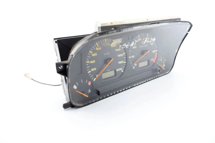 LICZNIK SEAT CORDOBA 1.6 6K0919033BA