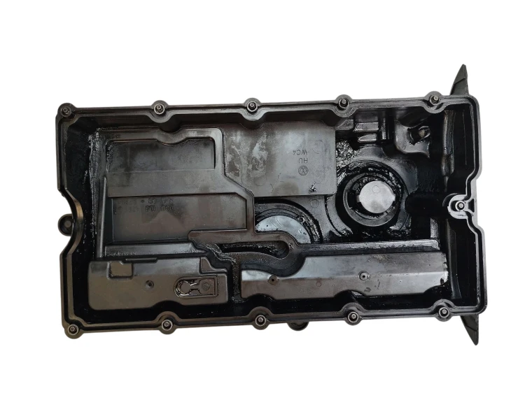 POKRYWA ZAWORÓW VOLKSWAGEN PASSAT B6 (2005-2010) 2.0 TDI 170KM 03G103469