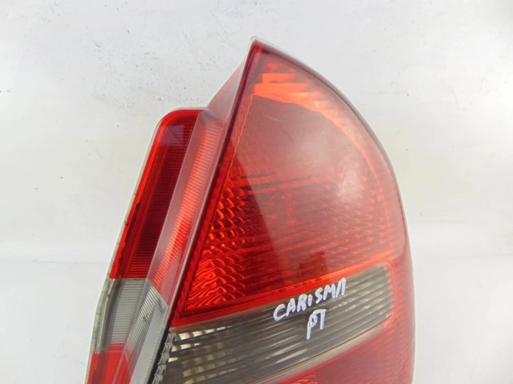 LAMPA PRAWY TYŁ MITSUBISHI CARISMA 1.8 GDI