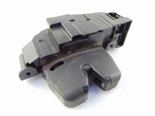 ZAMEK KLAPY BAGAŻNIKA PEUGEOT 308 T7 (2007-2013) 9660403880