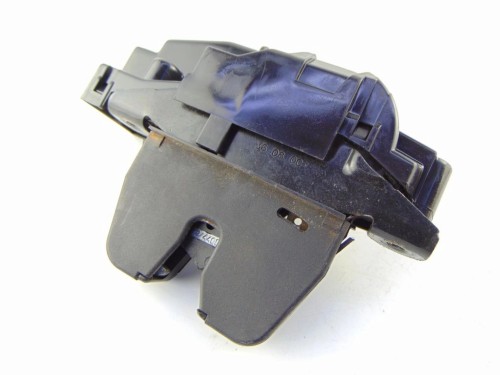 ZAMEK KLAPY BAGAŻNIKA PEUGEOT 308 T7 (2007-2013) 9660403880