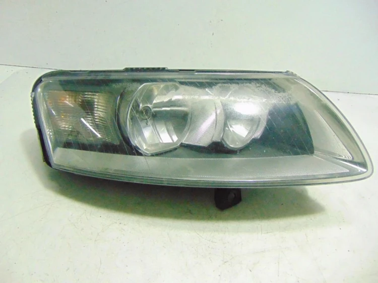 LAMPA PRAWY PRZÓD AUDI A6 C6 2.0 TDI
