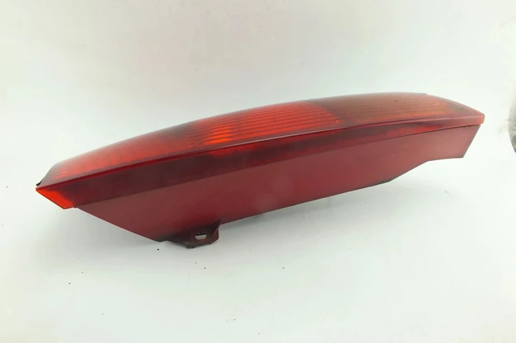 LAMPA PRAWY TYŁ FORD FOCUS MK1 1.8 TDCI