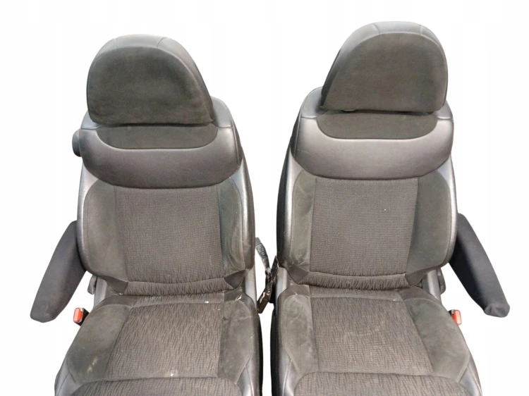 FOTELE KOMPLET CITROEN C4 PICASSO I LIFT (2010-2013) 1.6 e-HDI 112KM
