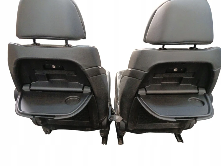 FOTELE KOMPLET CITROEN C4 PICASSO I LIFT (2010-2013) 1.6 e-HDI 112KM