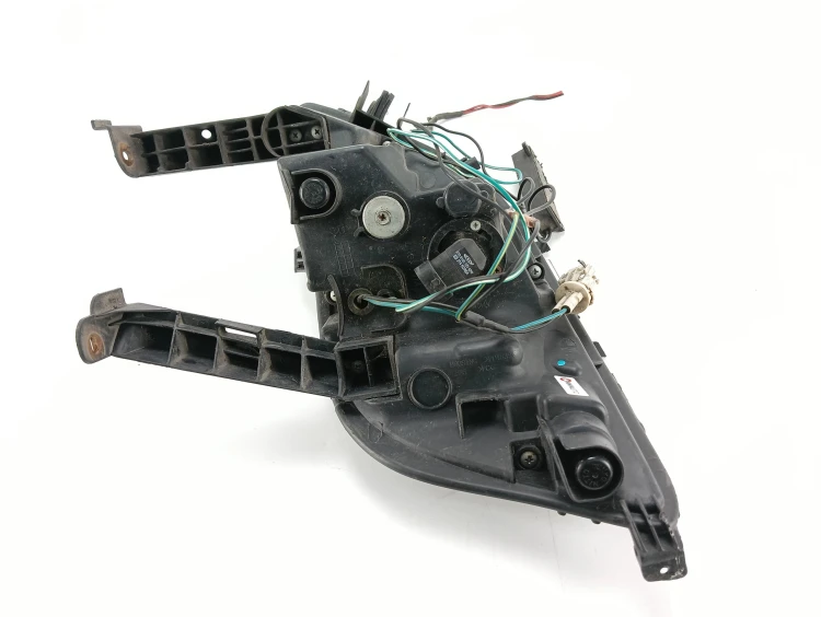 HALOGEN PRAWY OPEL ASTRA J (2009-2012) 1.4 T 120KM