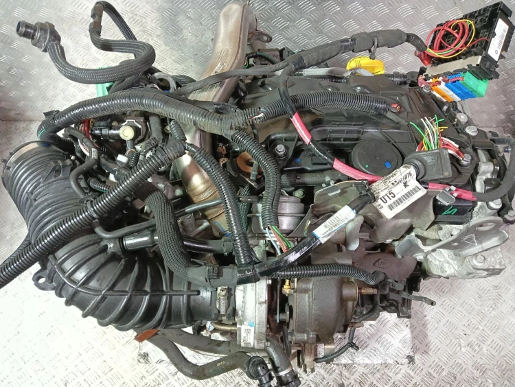 SILNIK KOMPLETNY RENAULT LAGUNA III (2007-2010) 2.0 DCI 150KM M9RN744