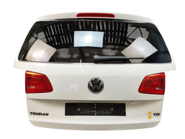 KLAPA BAGAŻNIKA VOLKSWAGEN TOURAN I 1T LIFT (2010-2015) 1.6 TDI 105KM