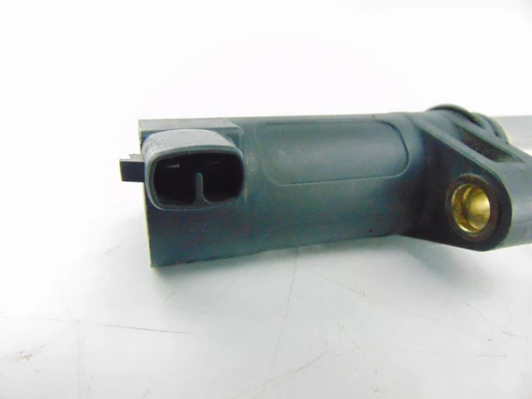 CEWKA ZAPŁONOWA RENAULT MEGANE III (2008-2013) 8200765882