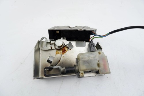 ZAMEK KLAPY BAGAŻNIKA FORD MONDEO MK3 (2001-2007) S1XNA