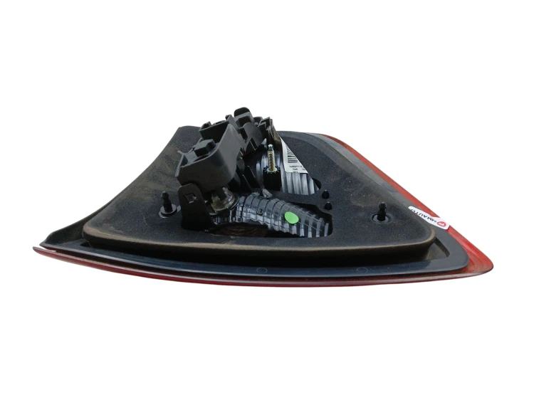 LAMPA LEWY TYŁ W KLAPE FORD C-MAX MK2 (2010-2015) 1.6 TDCI 95KM
