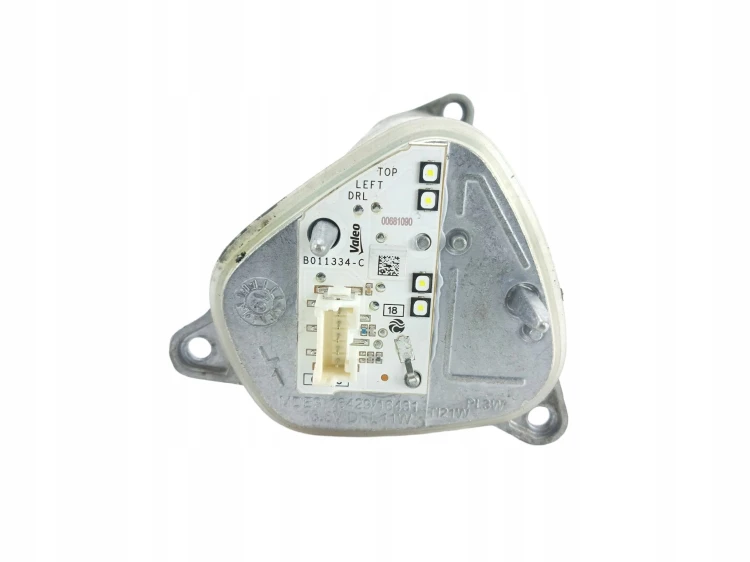 MODUŁ JEŻ LED LAMPY OPEL CROSSLAND X (2017-2020) 1.2 T 110KM 90181483