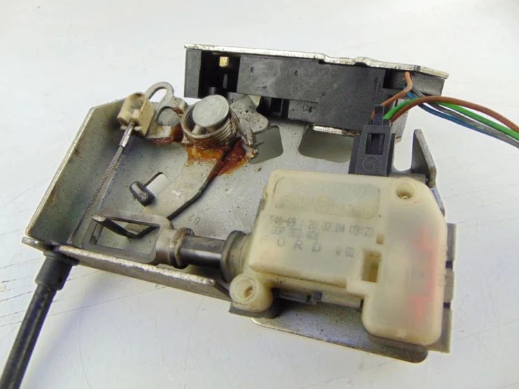 ZAMEK KLAPY BAGAŻNIKA FORD MONDEO MK3 (2001-2007) S1XNA