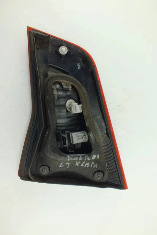 LAMPA LEWY TYŁ W KLAPE RENAULT KOLEOS I (2008-2011) 2.0 DCI 173KM
