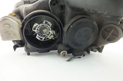 LAMPA PRAWY PRZÓD RENAULT ESPACE IV (2003-2006) 2.2 DCI