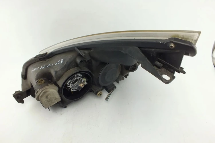 LAMPA PRAWY PRZÓD RENAULT ESPACE IV (2003-2006) 2.2 DCI