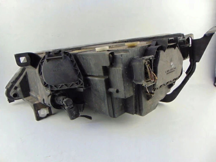 LAMPA PRAWY PRZÓD BMW E63 (2003-2010) 630CI 3.0 N52B30 257KM 7165796 030121