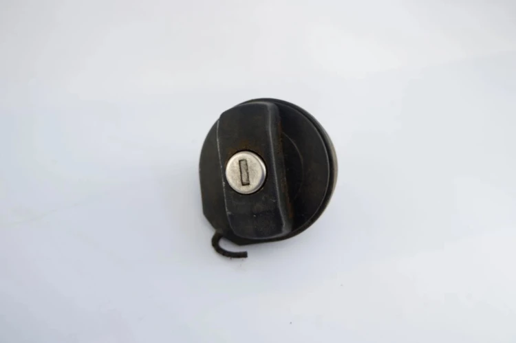 ZESTAW STARTOWY VOLKSWAGEN POLO III 6N 1.4 8V 036906034D